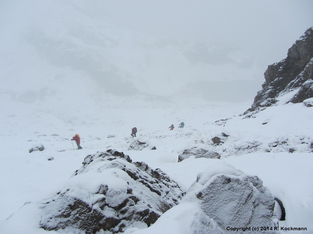 Sie kmpfen noch mit dem Nebel und dem Schnee