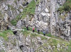 Steil abwärts durch das Zammer Loch