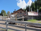 Alm-Stuben auf der Zammer Alm