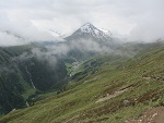 Der Ski-Ort Vent im Tal zu sehen Der Ski-Ort Vent im Tal zu sehen