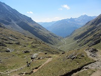Ein Blick zurück auf den Pfad 923, der Teil des Venediger Höhenweges ist