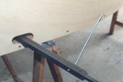 Herstellen eines Loches fr die Hinterachsenstabilisierung